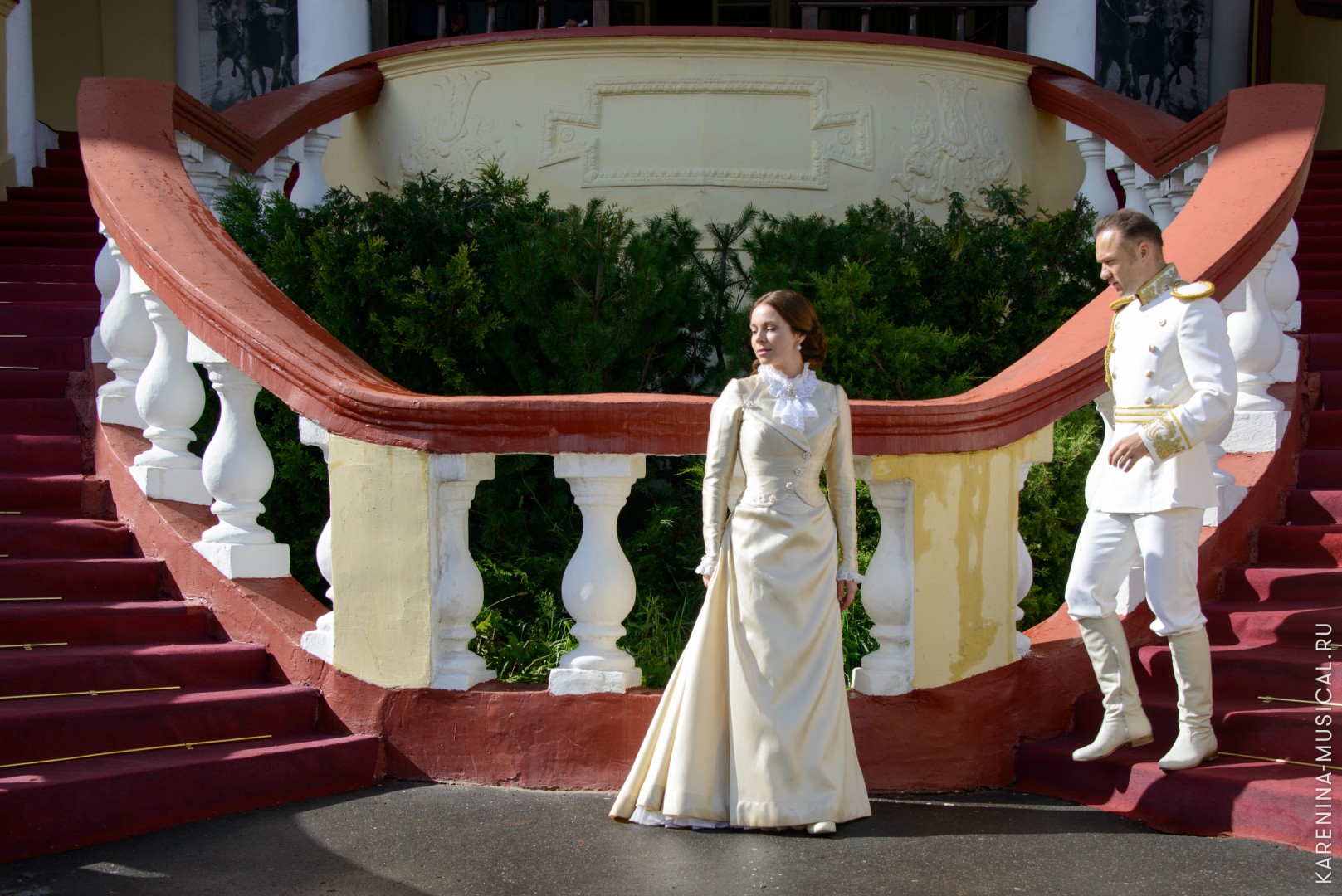 Екатерина Гусева и Дмитрий Ермак - исполнители ролей Анны Карениной и Алексея Вронского