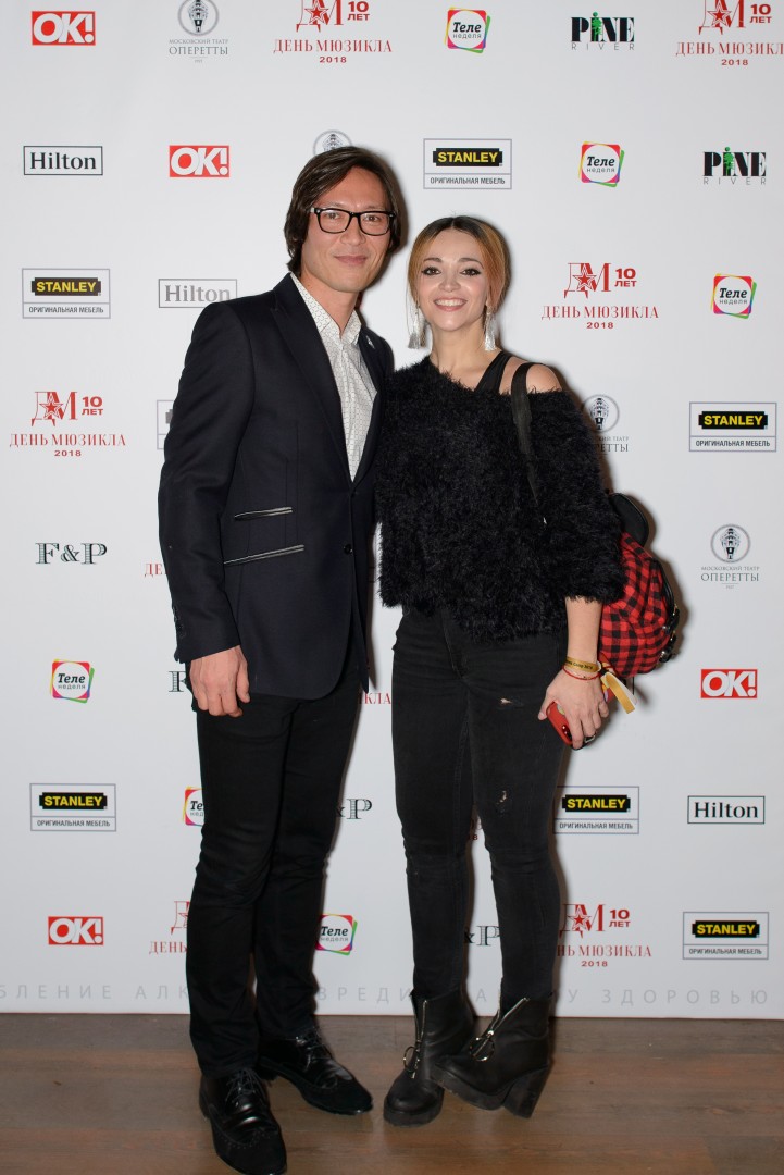 Сергей Ли и Теона Дольникова