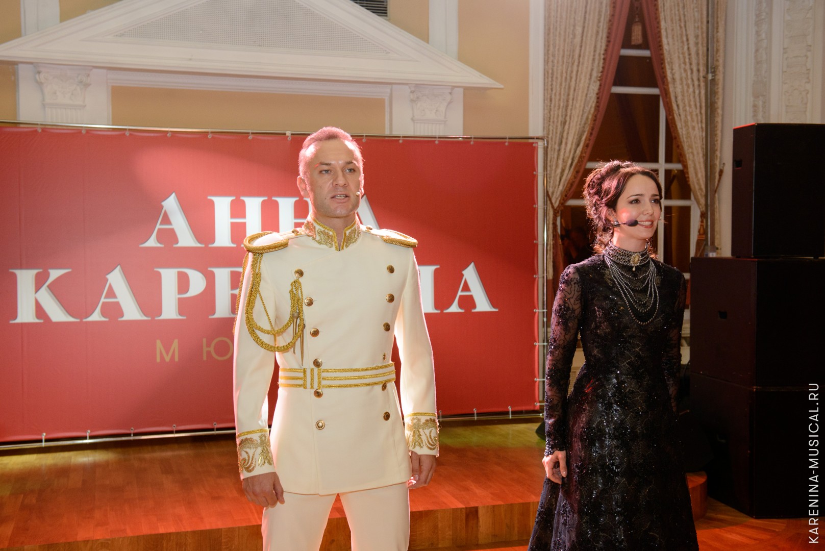 Дмитрий Ермак и Валерия Ланская -  исполнители ролей Алексея Вронского и Анны Карениной